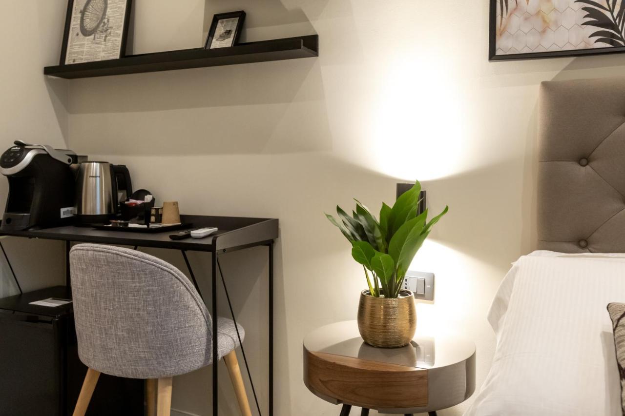 Suites 44 - Guesthouse Roma Ngoại thất bức ảnh